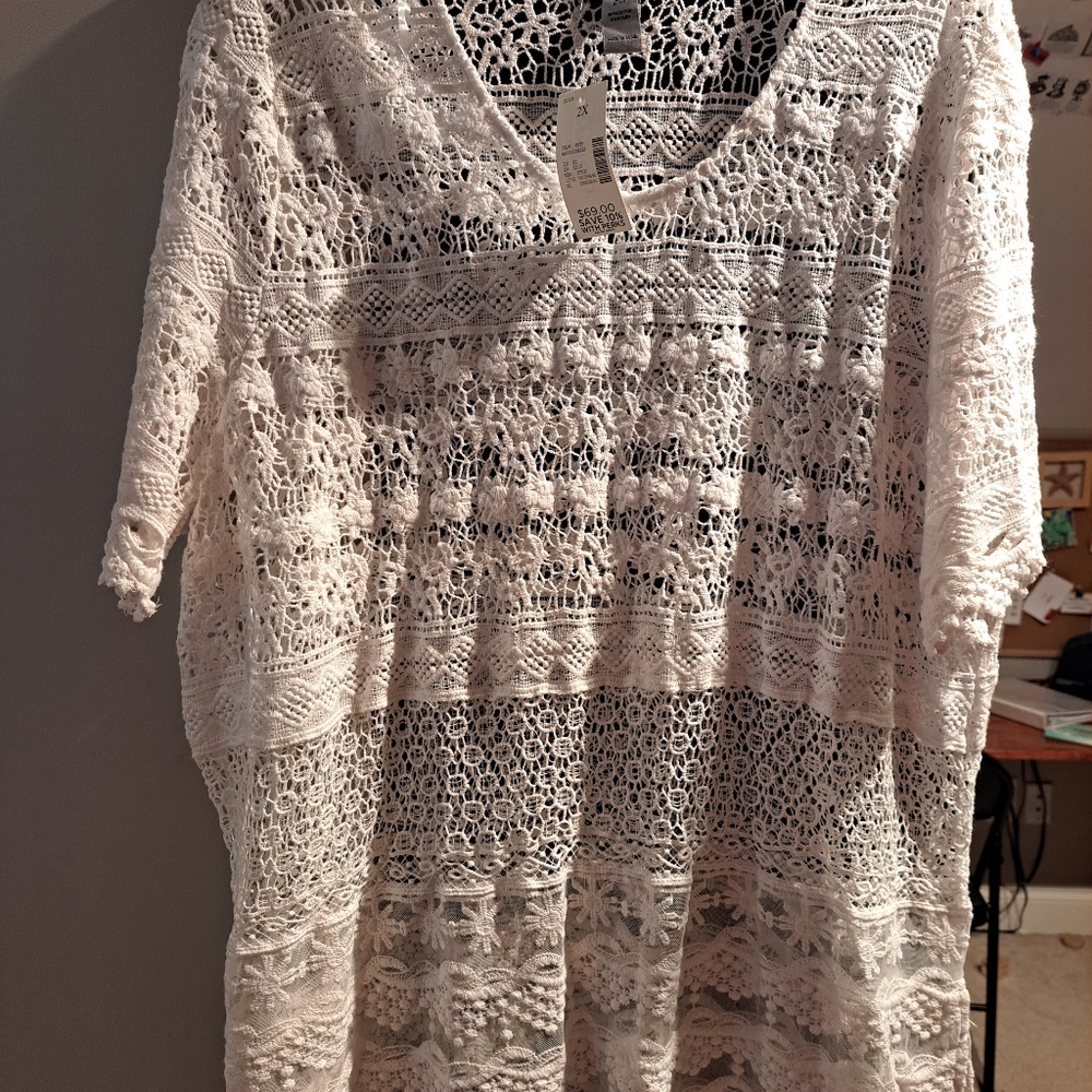 Lace top nwt Catherine's white 2x